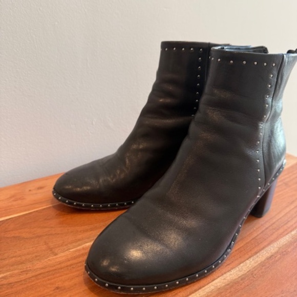 Rag & Bone Leather Boots with Back Zip-Euro size 38 1/2 - Picture 5 of 7